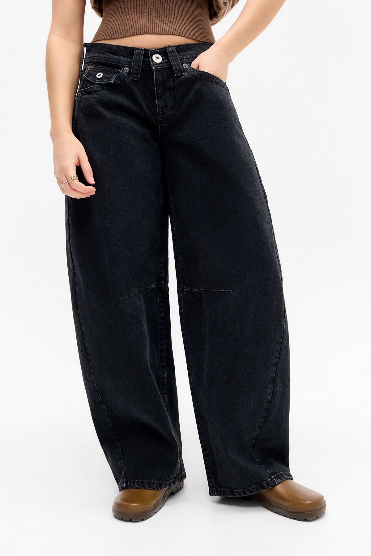 BDG Kayla Lowrider Cocoon Jeans