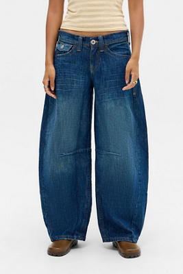 Kayla Lowrider Cocoon Jeans en taille: 24 l 28 L - BDG - Modalova
