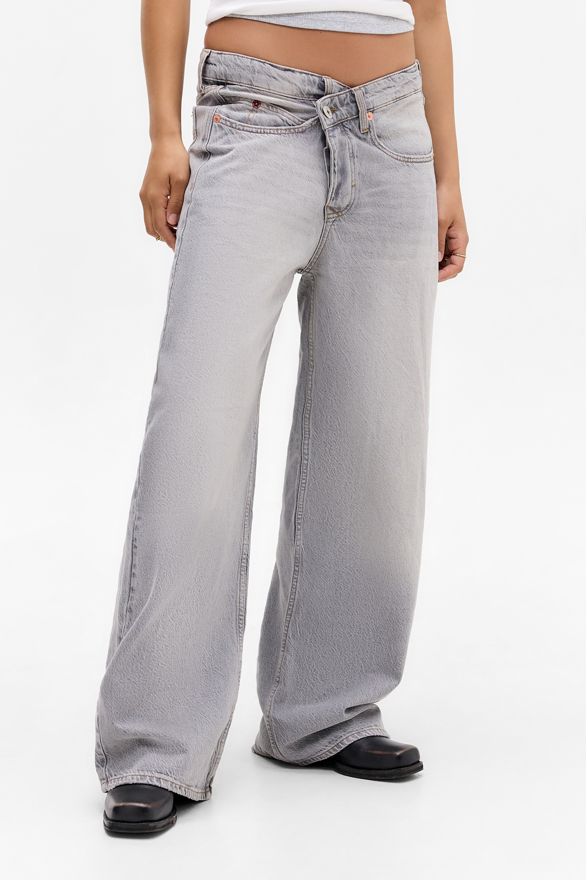 BDG Jaya Crossover Jeans