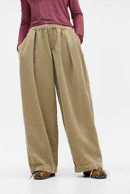Bobbi Baggy Corduroy Pants - S at Urban Outfitters - BDG - Modalova