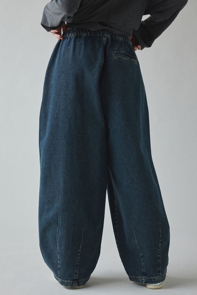 BDG Bobbi Extreme Pleat Cocoon Jeans #3