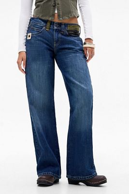 BDG Kayla Lowrider Utility Stamp Jeans