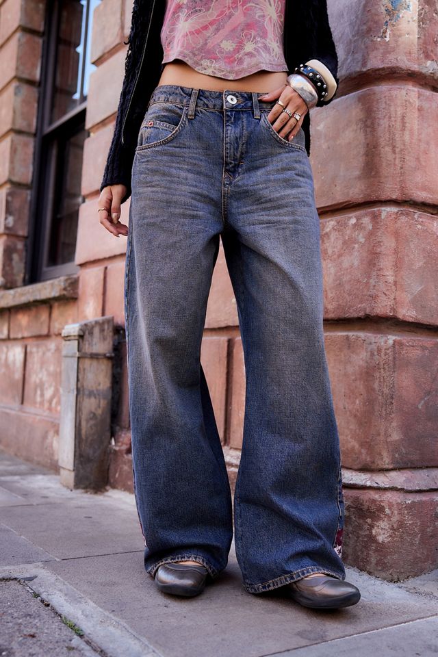 BDG Jaya Kirschblüten-Jeans #1