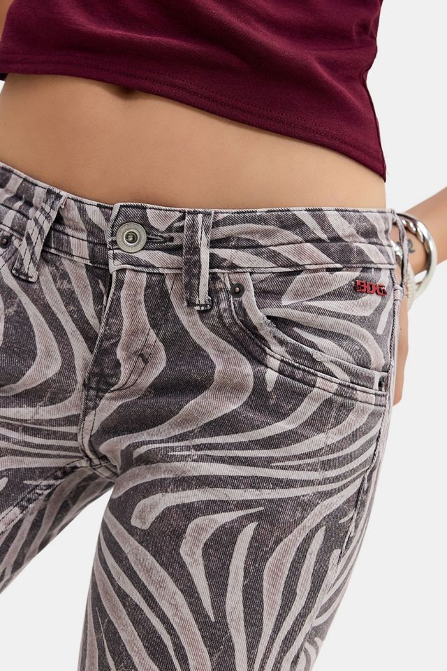 Jeans BDG Miko de Tiro Bajo con Estampado Animal y Corte Bootcut Skinny #6