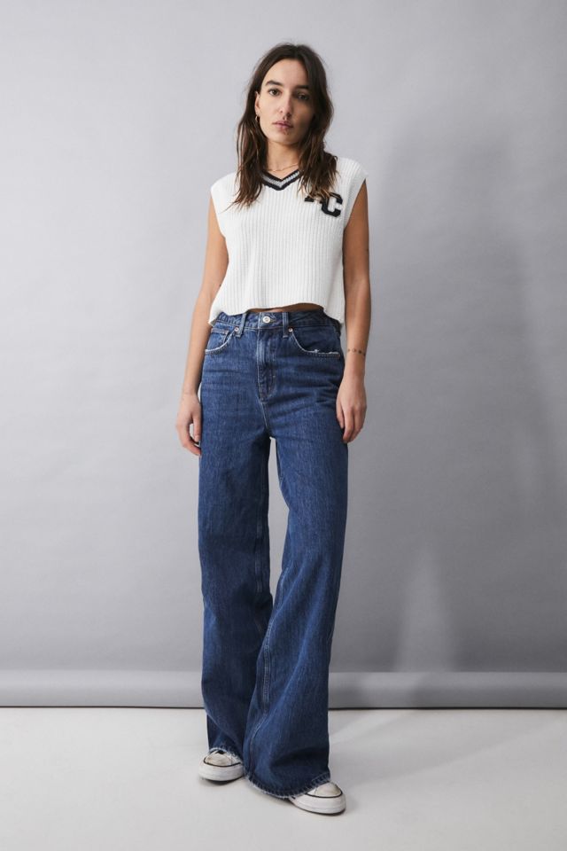 BDG Urban Outfitters Mid Rise Wide Leg Puddle Jeans