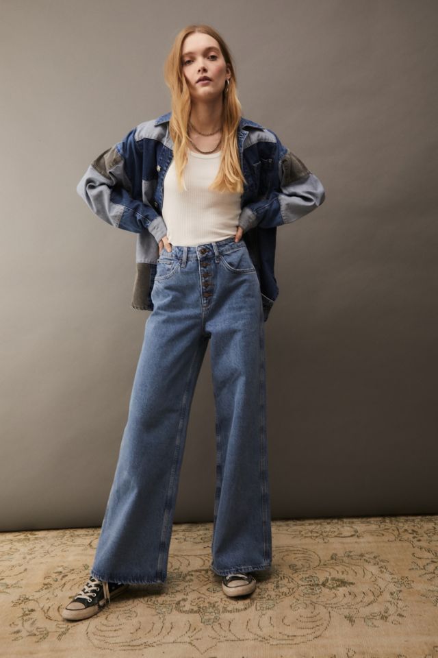 BDG Urban Outfitters Mid Rise Wide Leg Puddle Jeans