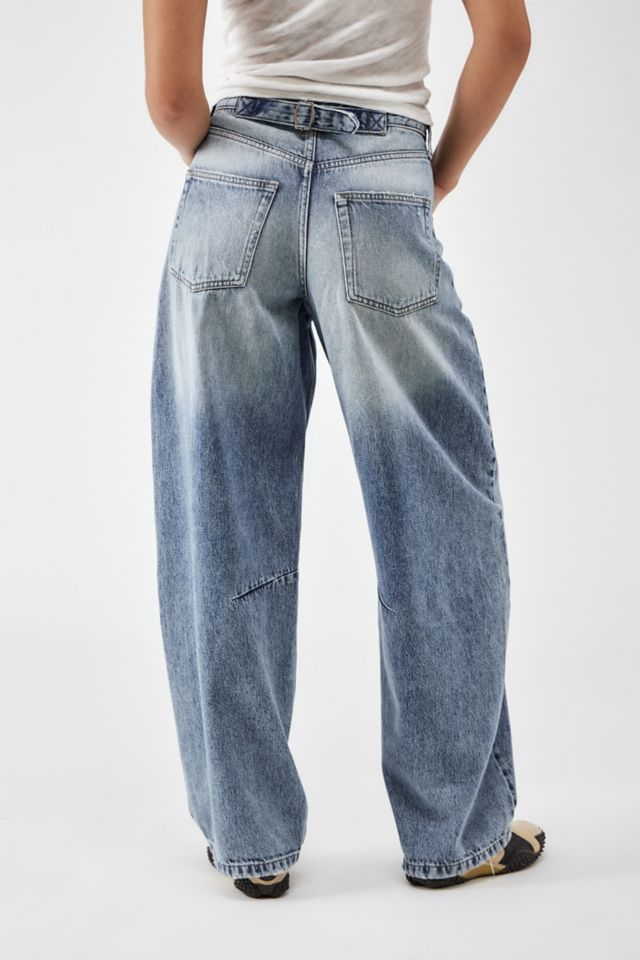 BDG Logan Arizona Wash Cinch Back Boyfriend Jeans | Urban Outfitters UK