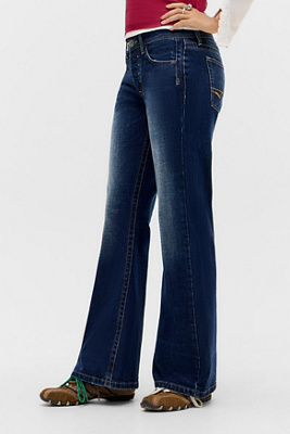 BDG Teo Flared Jeans Product Page