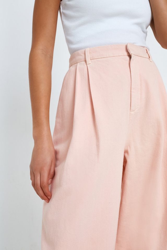 BDG – Jeans in Rosa mit Plisseefalten #1