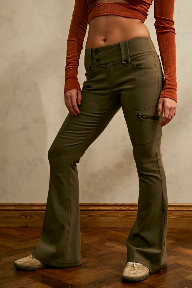 UO Khaki Bengaline Cargo Flare Pantaloni #1