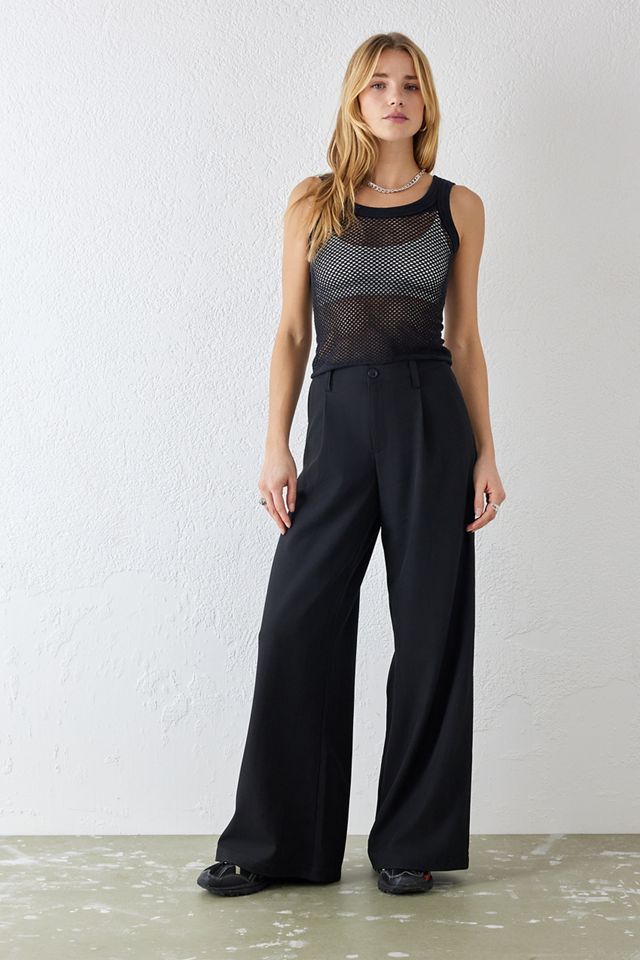 UO Pantalones bajos Cally negros #1