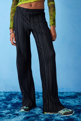 black plisse trousers