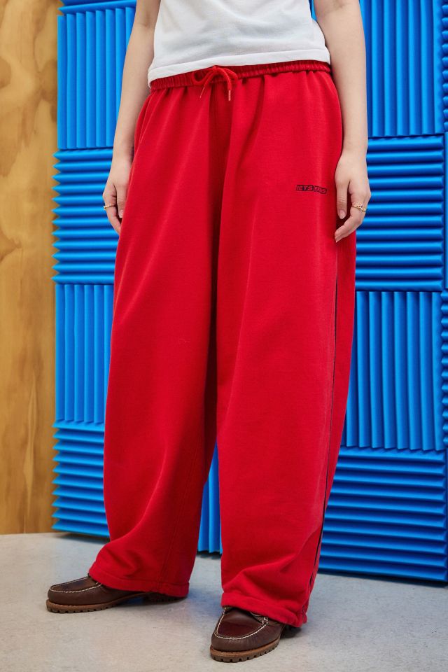 Red jogging for women