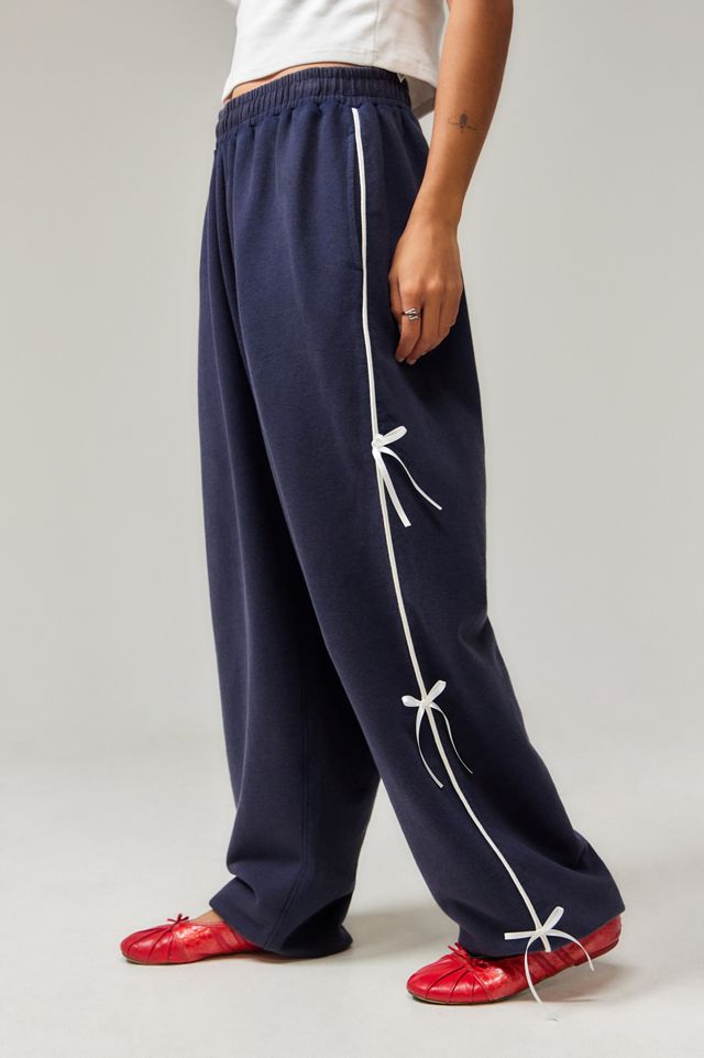 UO Bow Baggy Joggers #2
