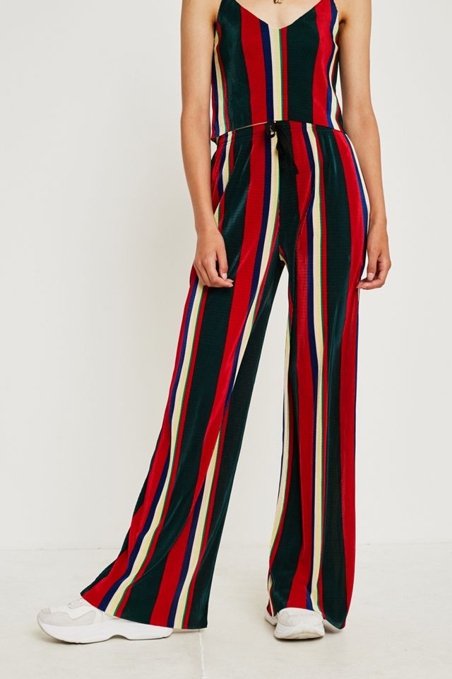 Urban Outfitters – Plissierte, gestreifte Hose in Rot und Schwarz #2