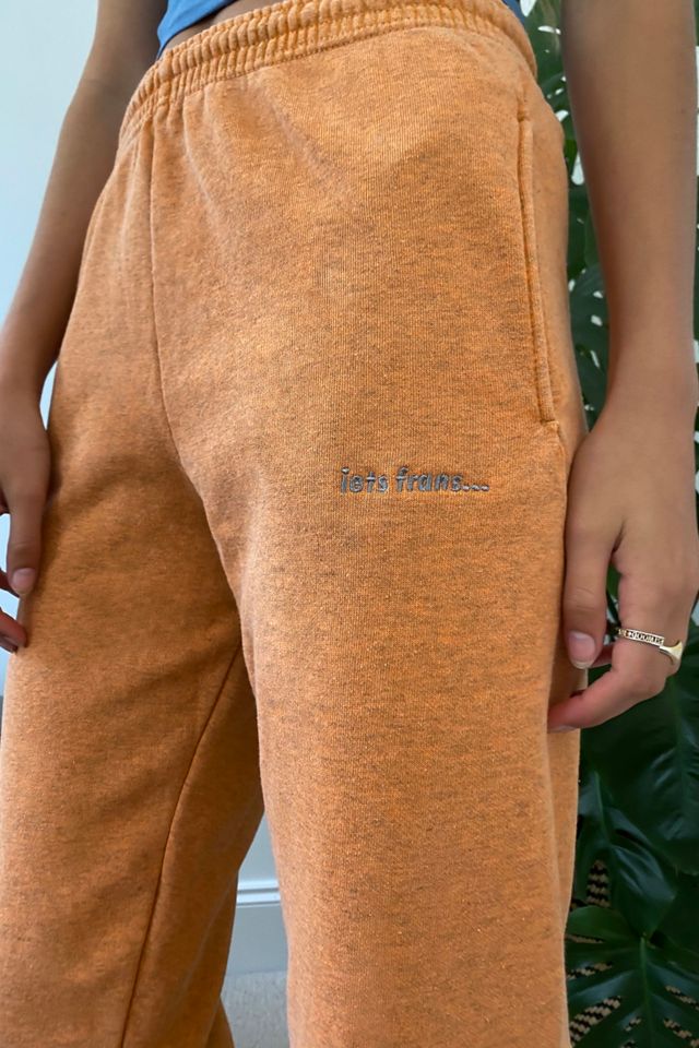 iets frans... Orange Joggers #3