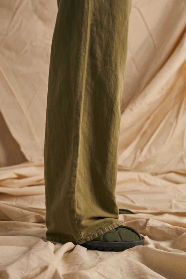 UO Linen Low-Rise Puddle Pants