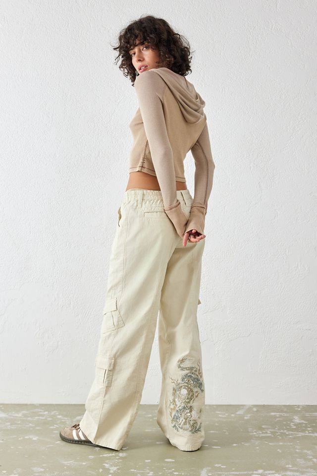  Pantalones Cargo BDG Ecru Bordados con Dragón Y2K #2