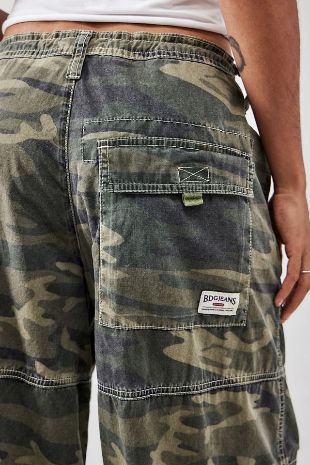 BDG - Pantalon cargo avec des poches camouflage #1