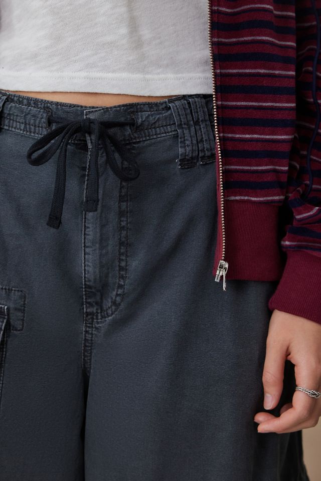 BDG Detroit Washed Black Cropped Cargo Pants #2