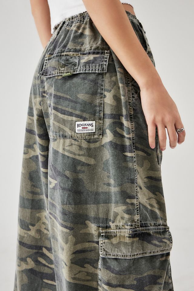 BDG Extreme Camouflage Cargo Pants #4