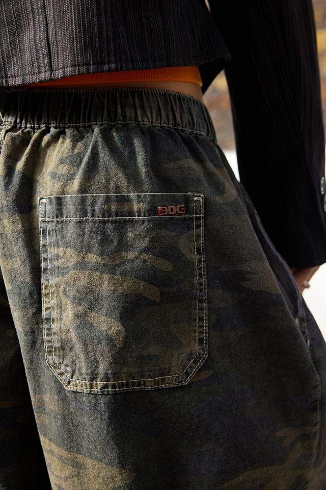 BDG Bobbi Camo Cropped Trousers #1
