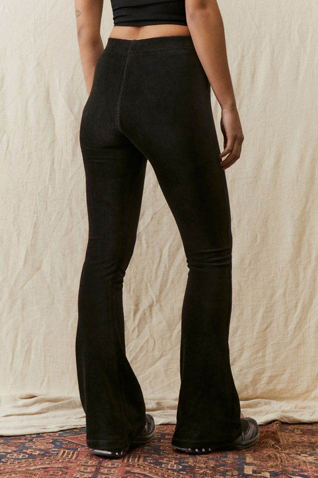 UO Pantaloni Velvet Flare a coste #2