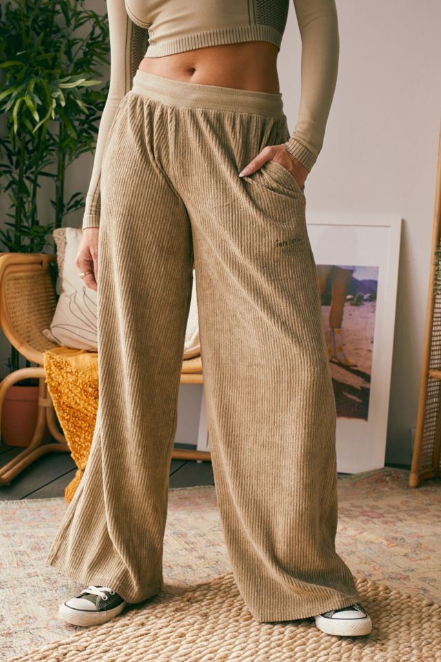 Wide-leg Joggers