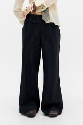UO Charlie Low Rise Flared Trousers Product Page