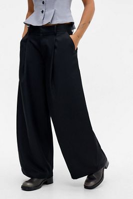 UO Noa Cocoon Trousers