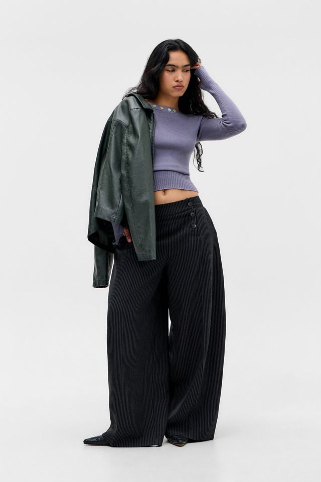 UO Matrosenknöpfe Vorne Hose #1