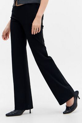 UO Hailey Low Rise Flare Bengaline Trousers