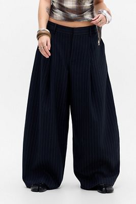 Pantaloni UO Noa Cocoon