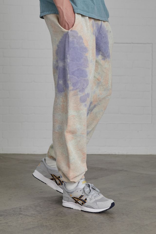 iets frans... Unisex Sunset Cloud Joggers #1