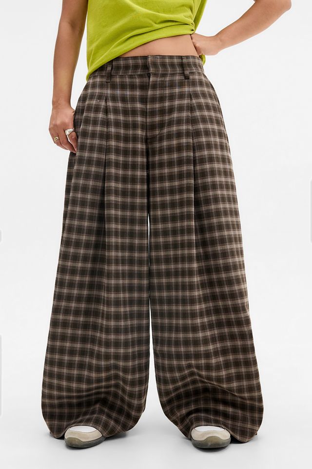 UO Check Noa Cocoon Trousers #1