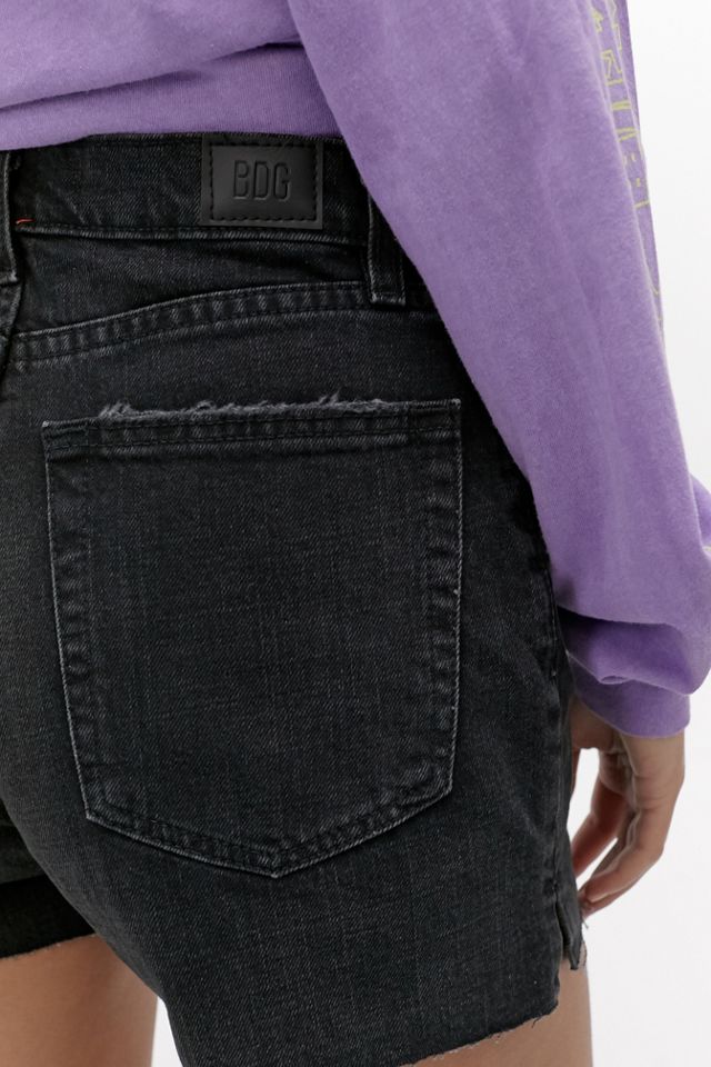BDG – Verwaschene Girlfriend-Jeansshorts in Schwarz #1