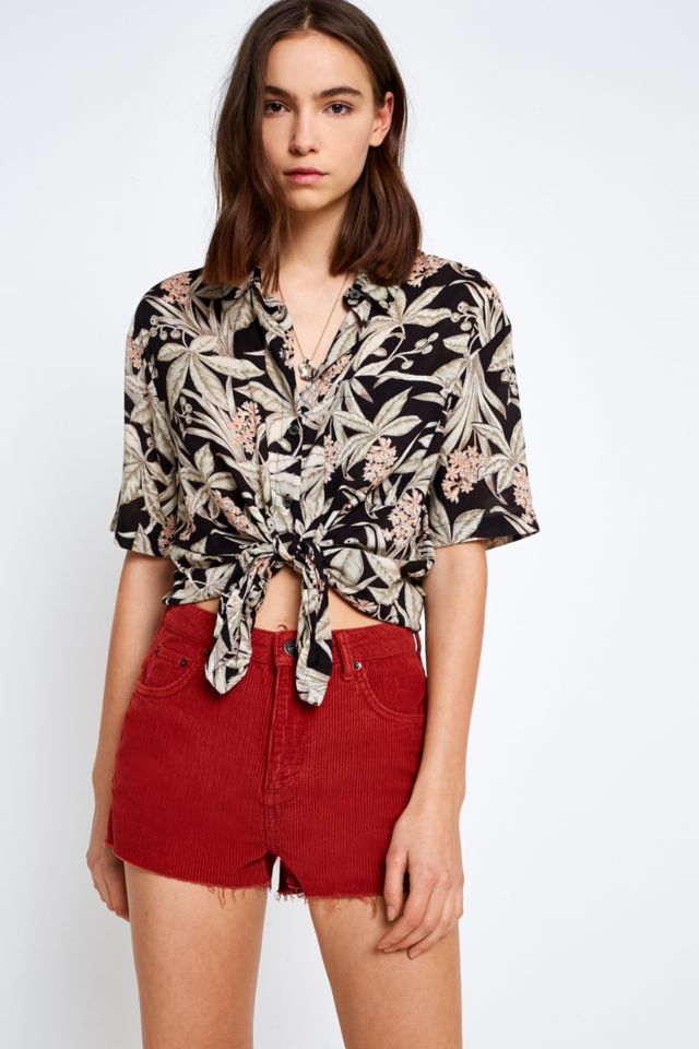 BDG Red Mom Corduroy Shorts | Urban Outfitters UK