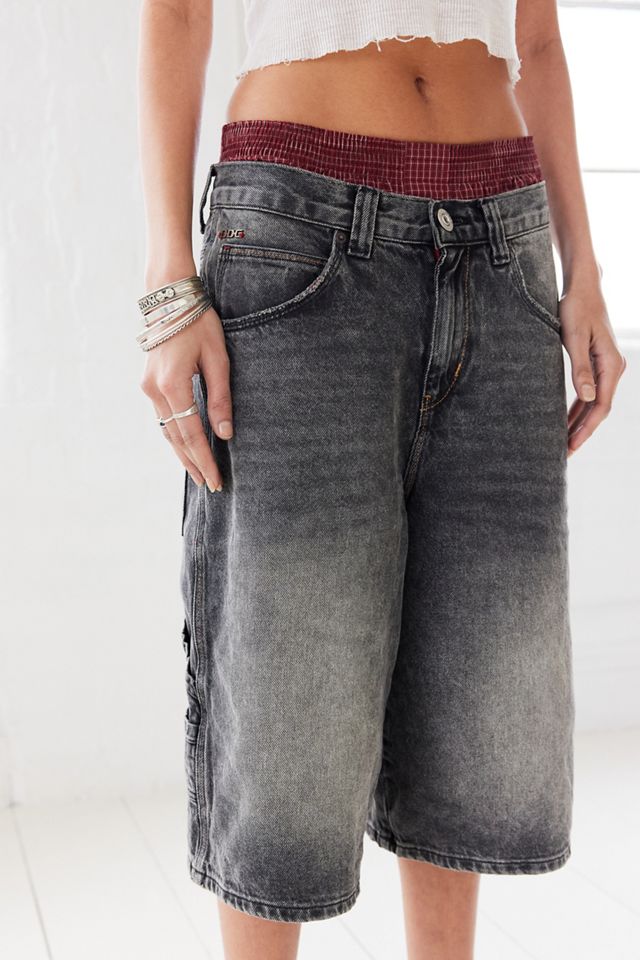 BDG Astrid Longline Washed Black Jorts #3