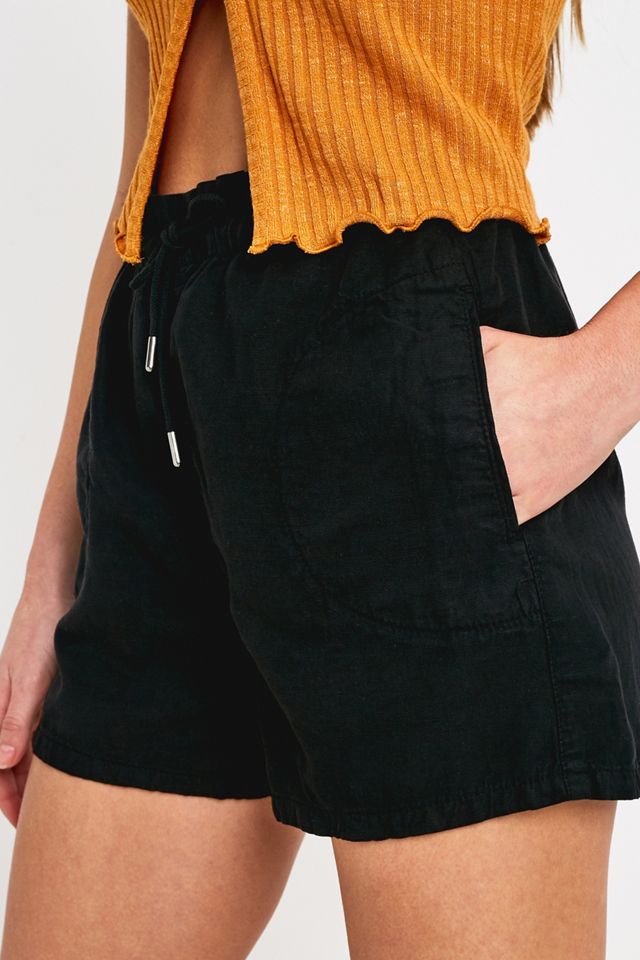 BDG Black Paperbag Pantalones cortos de cintura alta #1