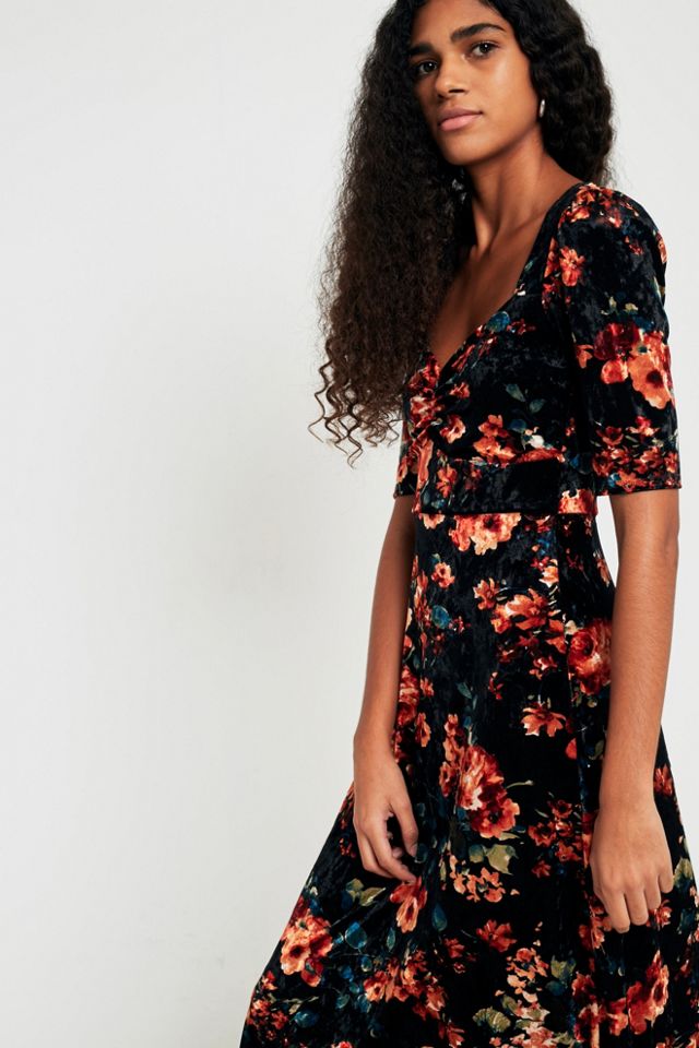 Pins & Needles Floral Velvet Sweetheart Neckline Midi Dress #1