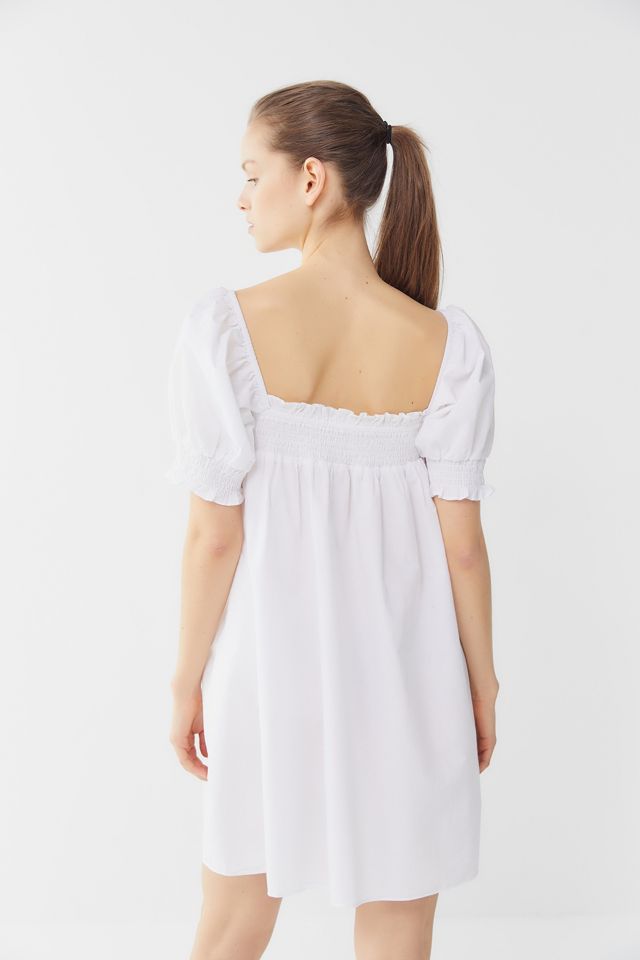 UO - Robe courte à manches bouffantes  #1