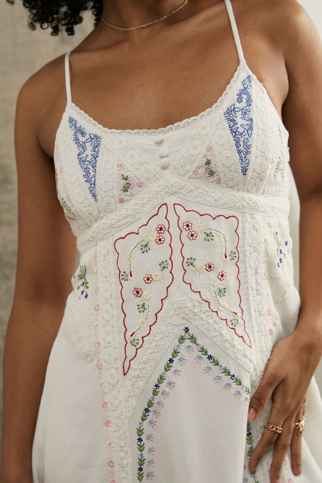 Urban outfitters 2024 embroidered dress