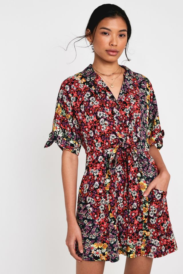 Urban outfitters floral wrap 2024 dress