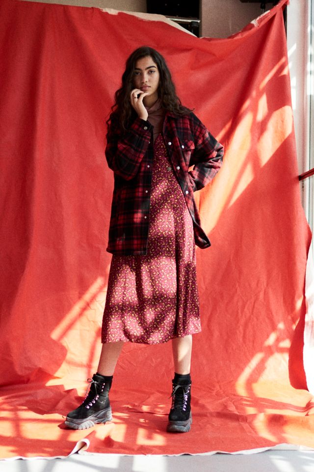 UO - Robe boutonnée à fleurs bordeaux  #1