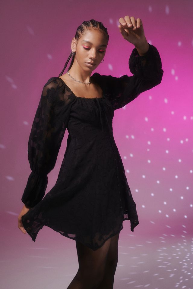 UO - Mini robe glycine noire en jacquard #4