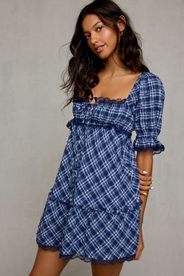 Mini robe à smocks à carreaux UO With Love