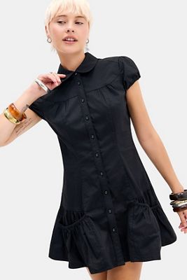 UO Margot Gewaschenes Schößchenkleid