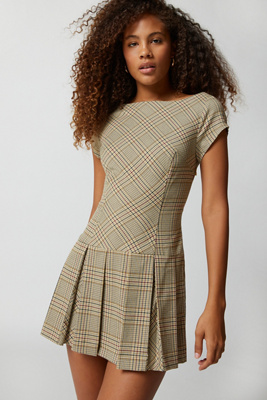 UO Bryan Bow-Back Pleated Mini Dress | Urban Outfitters UK