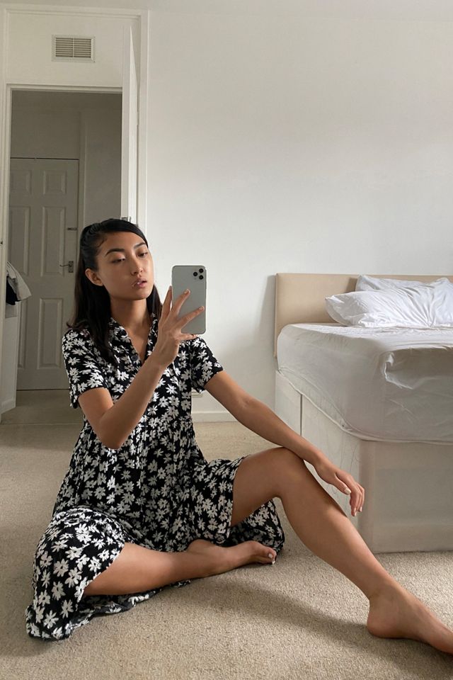 black long sleeve dress off shoulder LONG-SLEEVE POLY CREPE OFF-SHOULDER MERMAID GOWN | CULT MIA