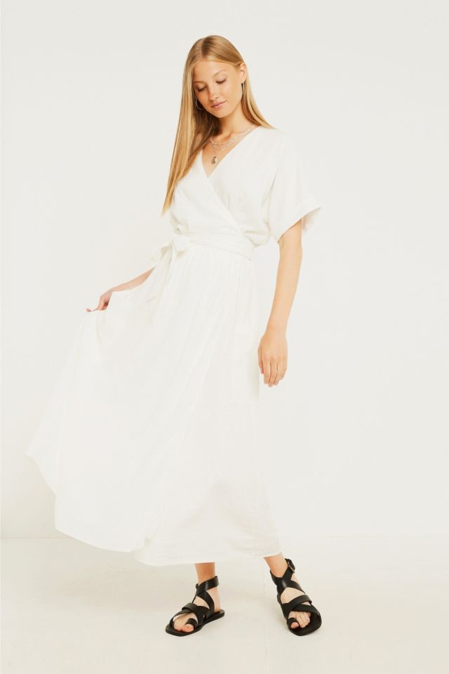 Urban outfitters 2025 white linen dress